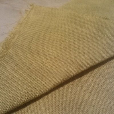 High Tensile Strength Lightweight Anti Cut Fabric with High Moisture Resistance