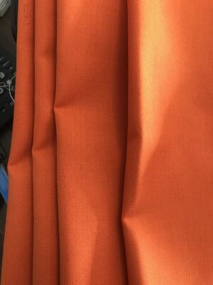 260GSM para-aramide stof met aluminiumcoating hoge flexibiliteit ideaal voor de vervaardiging van vlambestendige kleding en veiligheidsapparatuur
