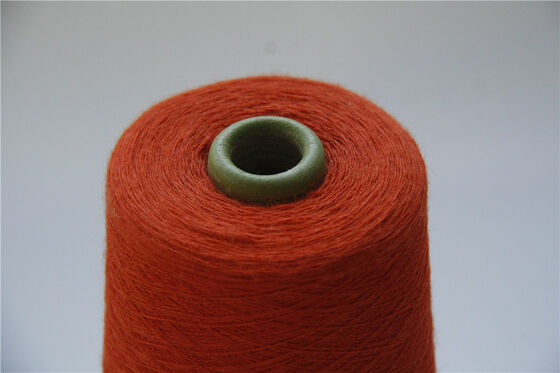 Zachte garenafwerking Lenzing Viscose Garen 1,5 kg per koker Viscose Ideaal garen voor mode textiel en kledingproductie