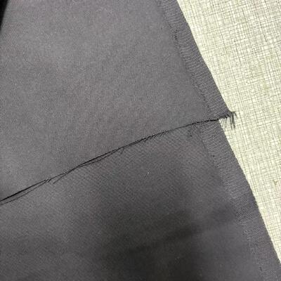 Rollengte 100m Aangepaste Aramide Stof Biedt Thermische Stabiliteit 260°C 15 Procent Perfect voor Brandwerende Kleding