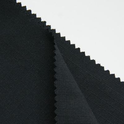 De Stoffenverdovend middel van EN11611 200gsm Meta Aramid voor Brandbestrijdingskleren die wordt geverft