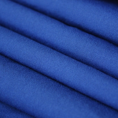 AMERIKAANSE CLUB VAN AUTOMOBILISTEN150gsm 93%Meta Aramid 5%Para Aramid 2%Antistatic Meta Aramid Stof voor Oliechemisch product