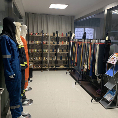 Comfortabele In te ademen Lenzing-Viscosedoek voor het Beschermende Kleding Voeren